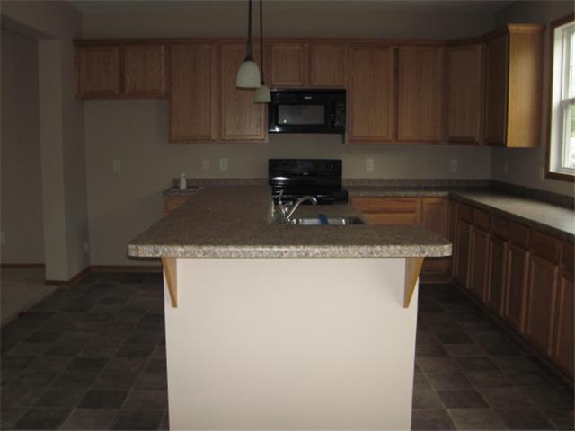 9613 Scott Cir NBrooklyn Park, MN, 55443Hennepin County
