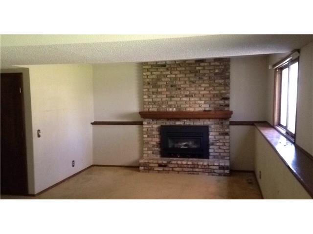 2716 79th Ave NBrooklyn Park, MN, 55444Hennepin County