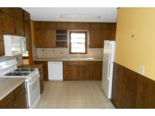 9547 Oliver Ave NBrooklyn Park, MN, 55444Hennepin County