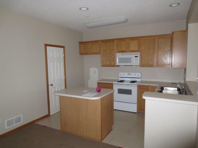 13747 54th Ave NPlymouth, MN, 55446Hennepin County