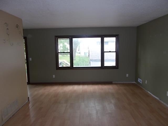 954 124th Ln NWCoon Rapids, MN, 55448Anoka County