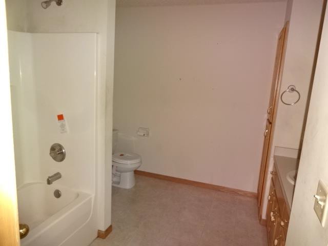 12856 Flamingo St NWCoon Rapids, MN, 55448Anoka County