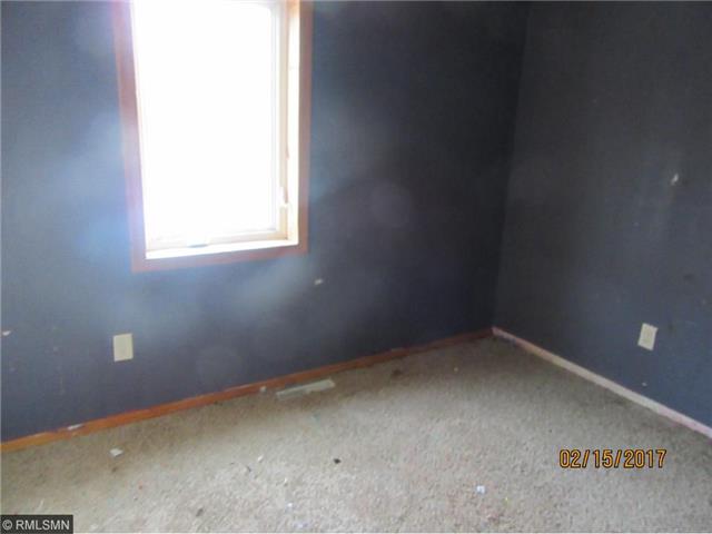 3485 Brogade St, Askov, MN 55704