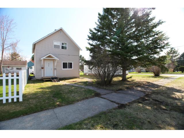 319 W 2nd Ave N, Aurora, MN 55705