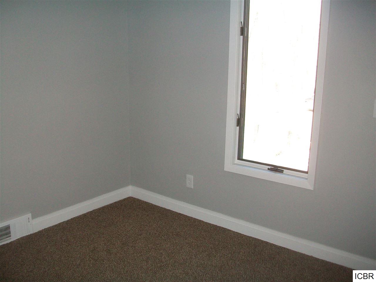404GUNN ST, Coleraine, MN 55722