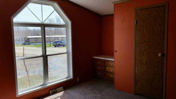 Country Estates Manufactured Housing Community 3511 West Country LaneHibbing, MN 55746
