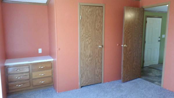 Country Estates Manufactured Housing Community 3511 West Country LaneHibbing, MN 55746