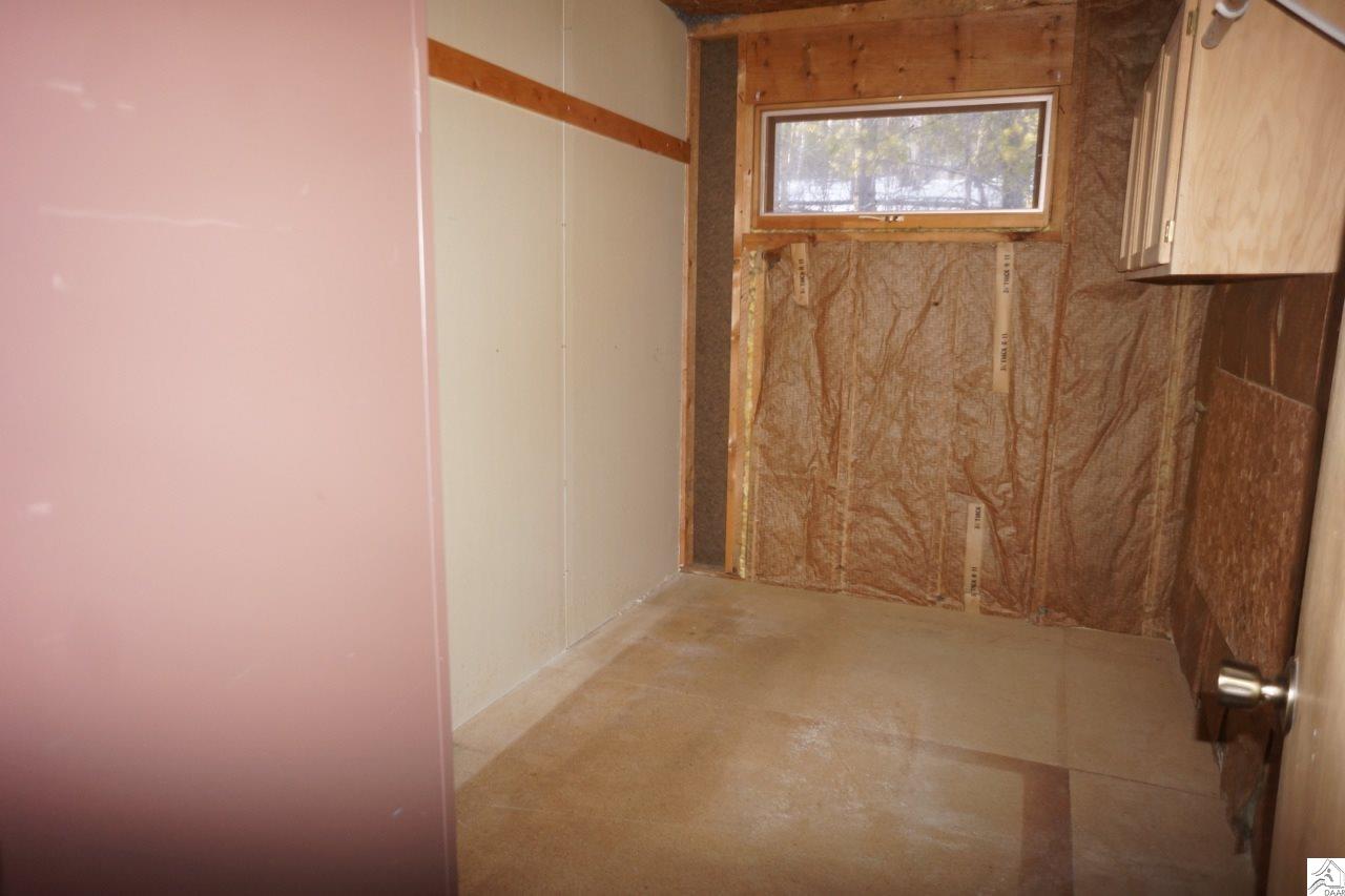 5138 Wolf Knoll Rd, Orr, MN 55771