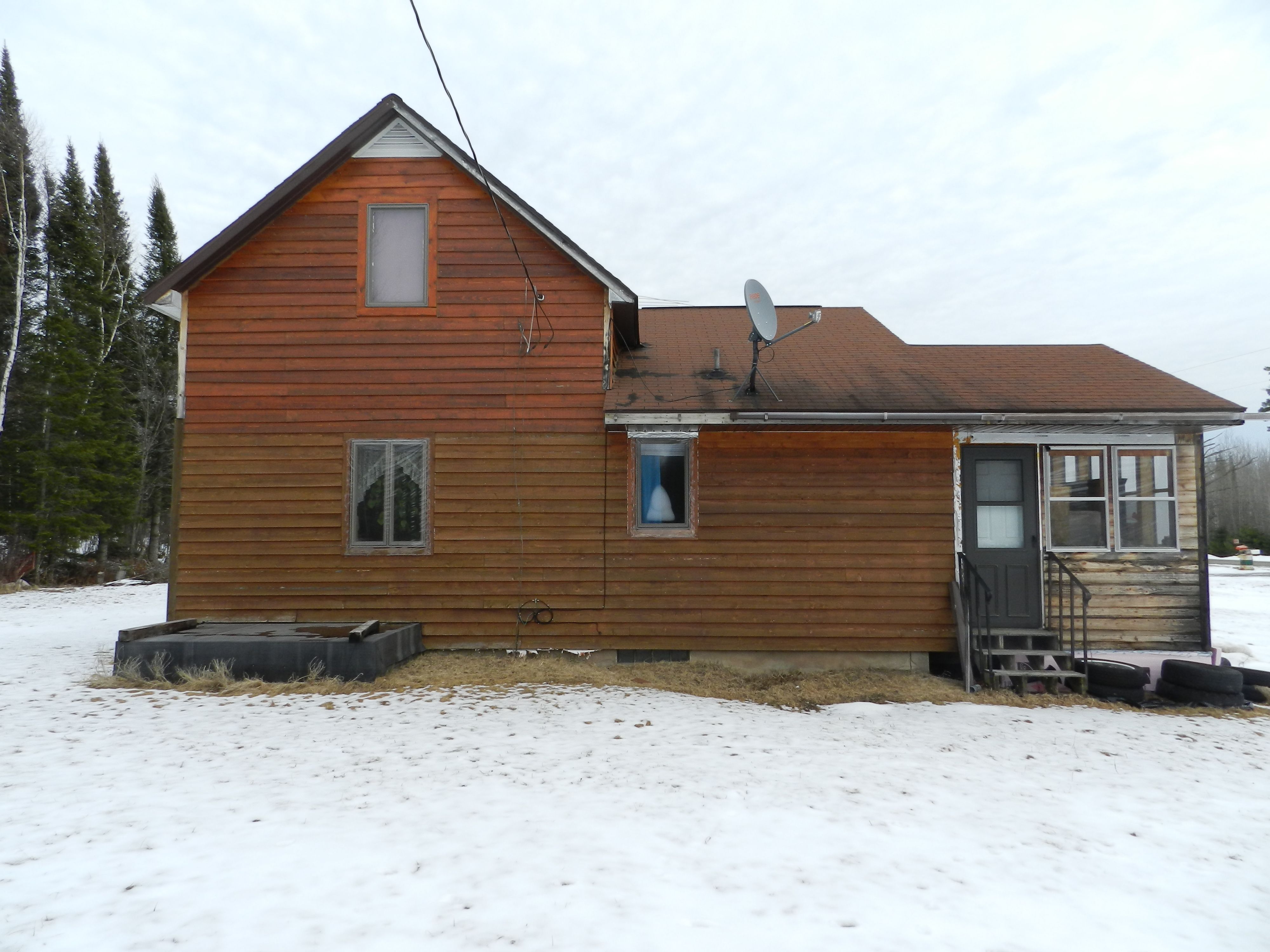 6101 Wahlsten Road, Tower, MN 55790