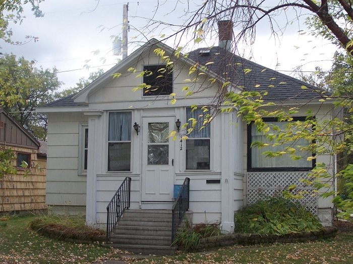 1412 S 9th Street, Virginia, MN 55792