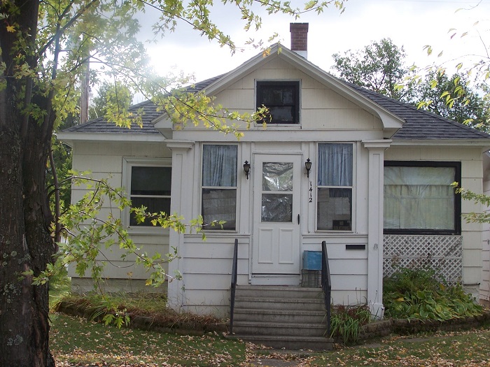 1412 S 9th Street, Virginia, MN 55792