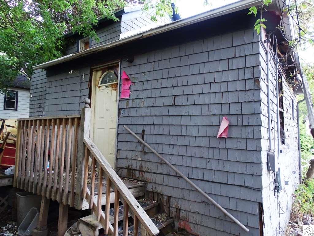 816-816 1/2 E 5th St, Duluth, MN 55805