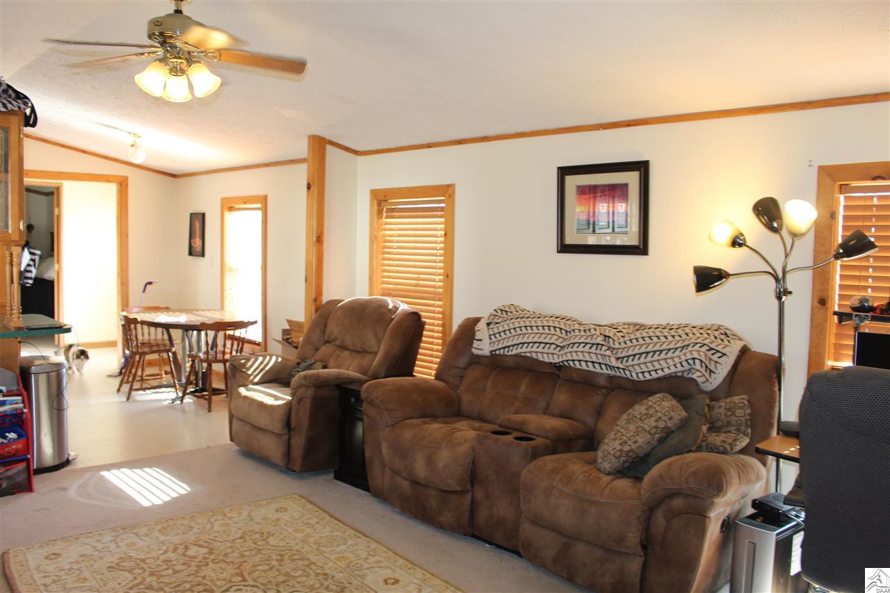 16 Bubalo Dr, Duluth, MN 55808