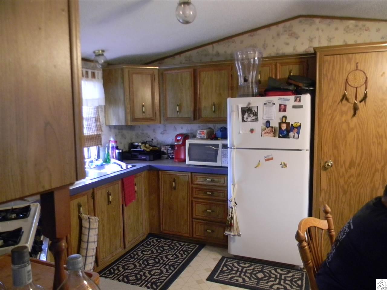 9 Bubalo Dr, Duluth, MN 55808