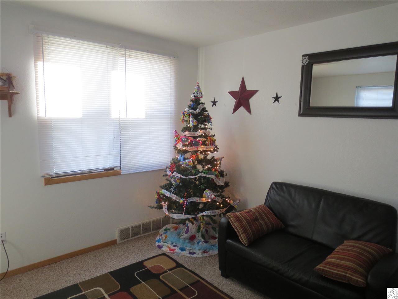 1221 96th Ave W, Duluth, MN 55808