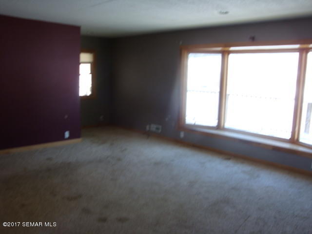 1110 Willow Road, Altura, MN 55910