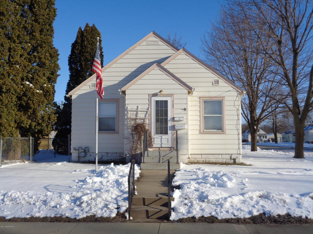 1100 9th Avenue SW, Austin, MN 55912