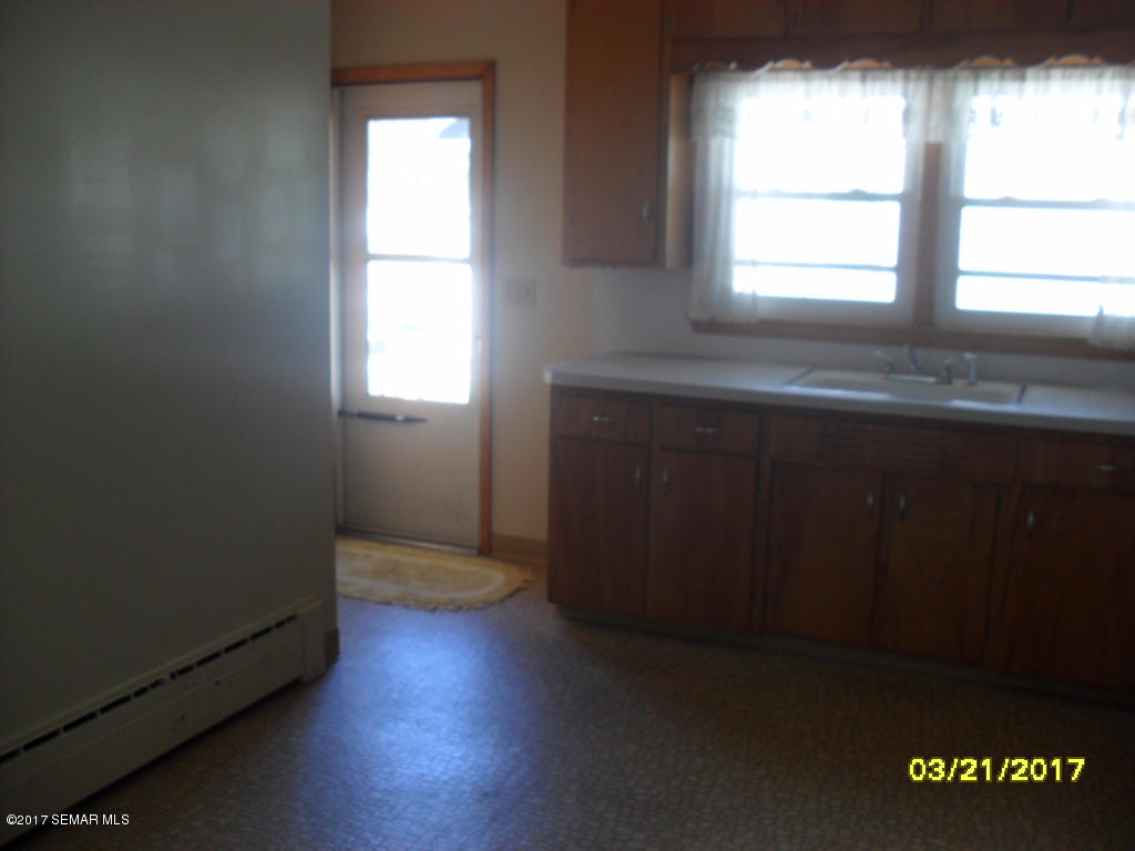 1303 7th Avenue NW, Austin, MN 55912