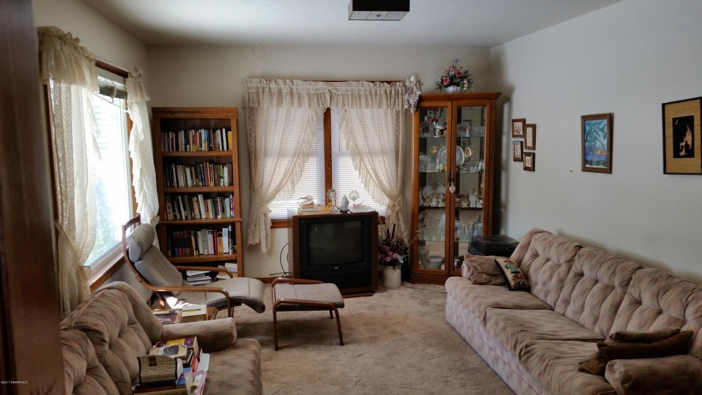2019 7th Avenue NE, Austin, MN 55912