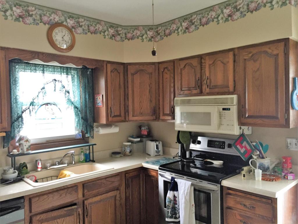 807 10th Avenue SW, Austin, MN 55912