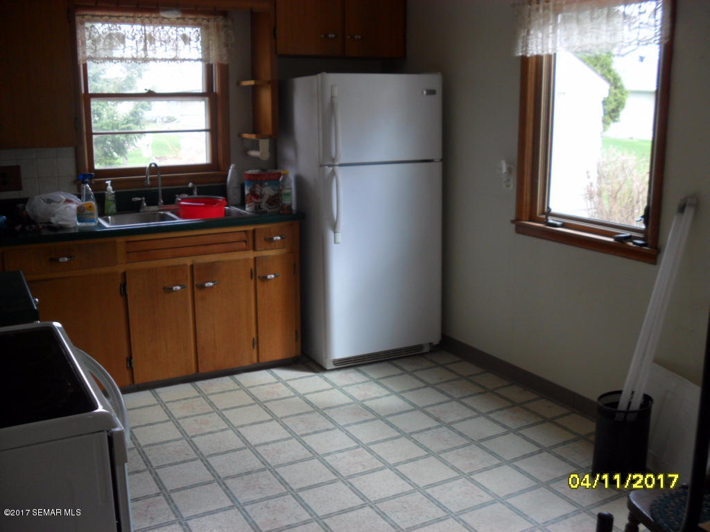 1304 12th Street NW, Austin, MN 55912
