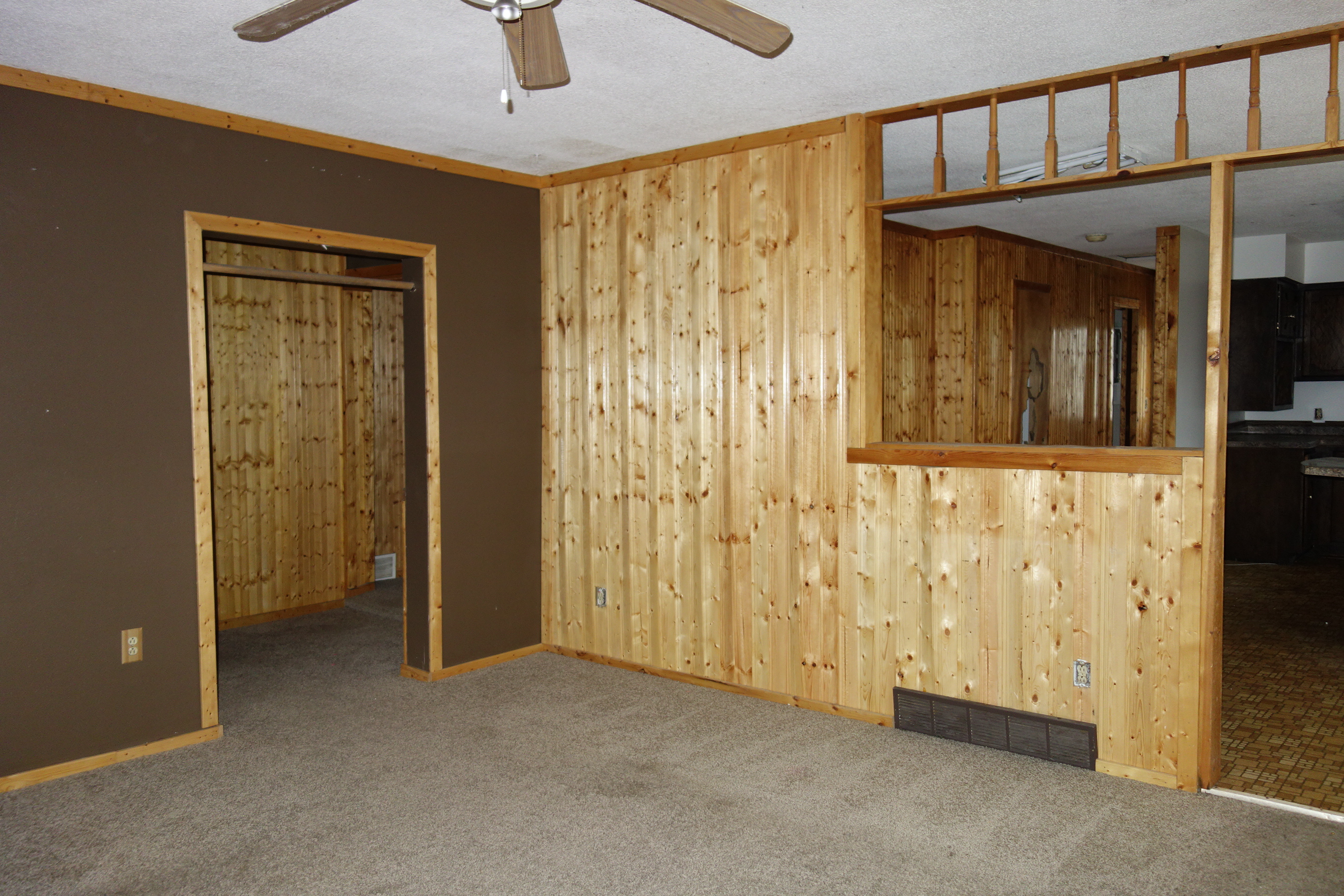 221 E Front St, Claremont Township, MN 55924