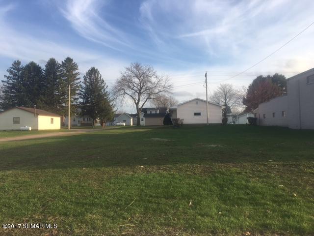 XXX Main Street, Eitzen, MN 55931