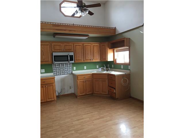 9 1st St NWHayfield, MN, 55940Dodge County