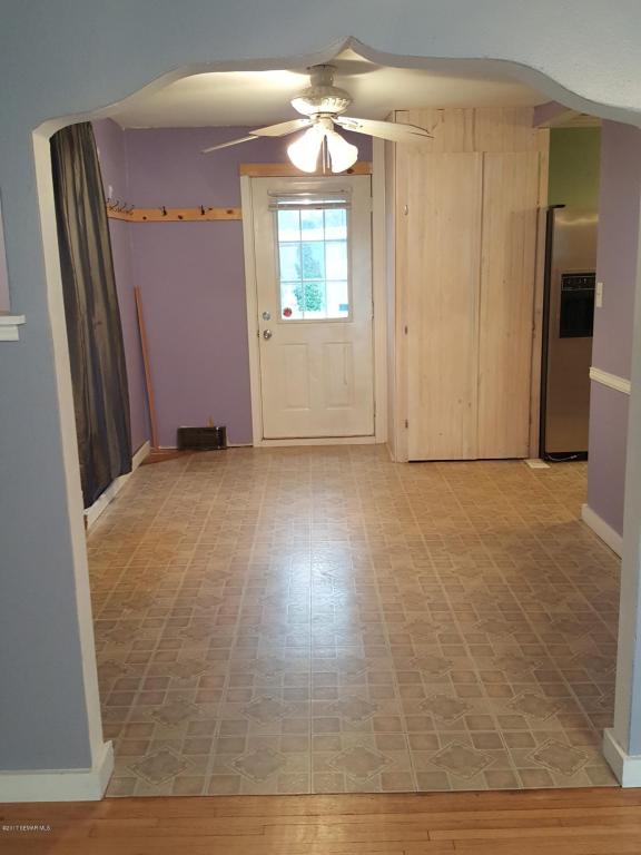 407 1st Street NE, Hayfield, MN 55940