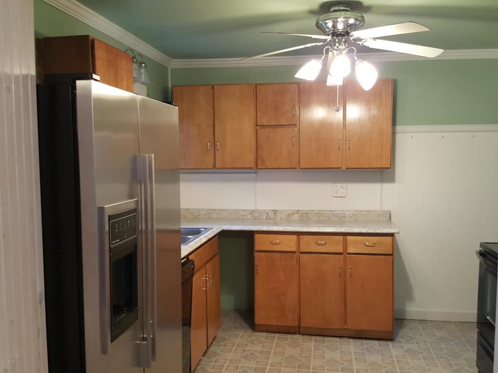 407 1st Street NE, Hayfield, MN 55940