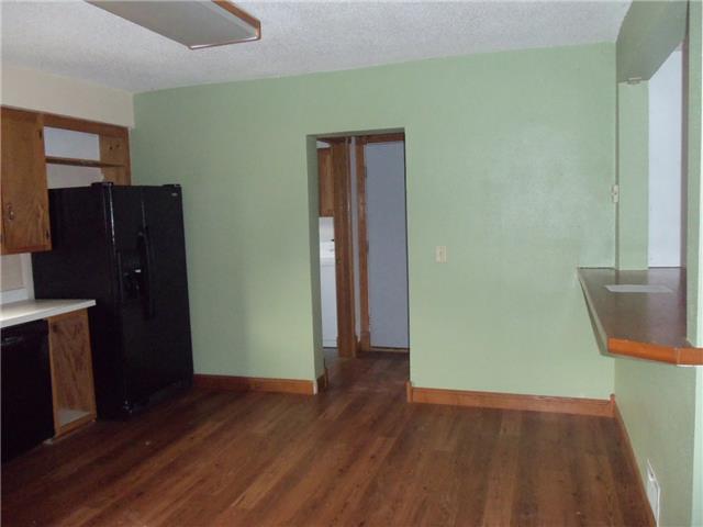 219 Lowell St ELe Roy, MN, 55951Mower County