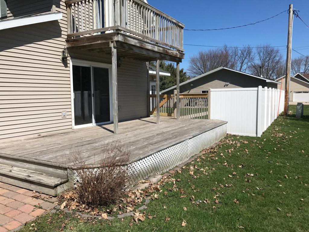 505 3rd Street, Lyle, MN 55953