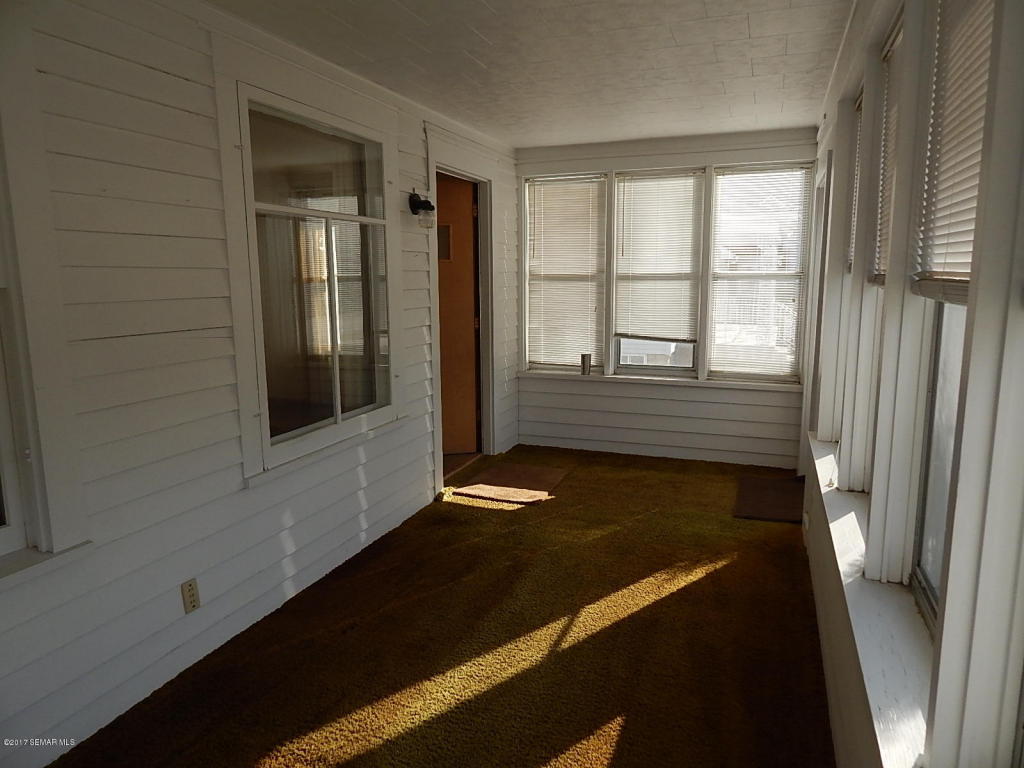 609 E Grove Street, Rushford, MN 55971