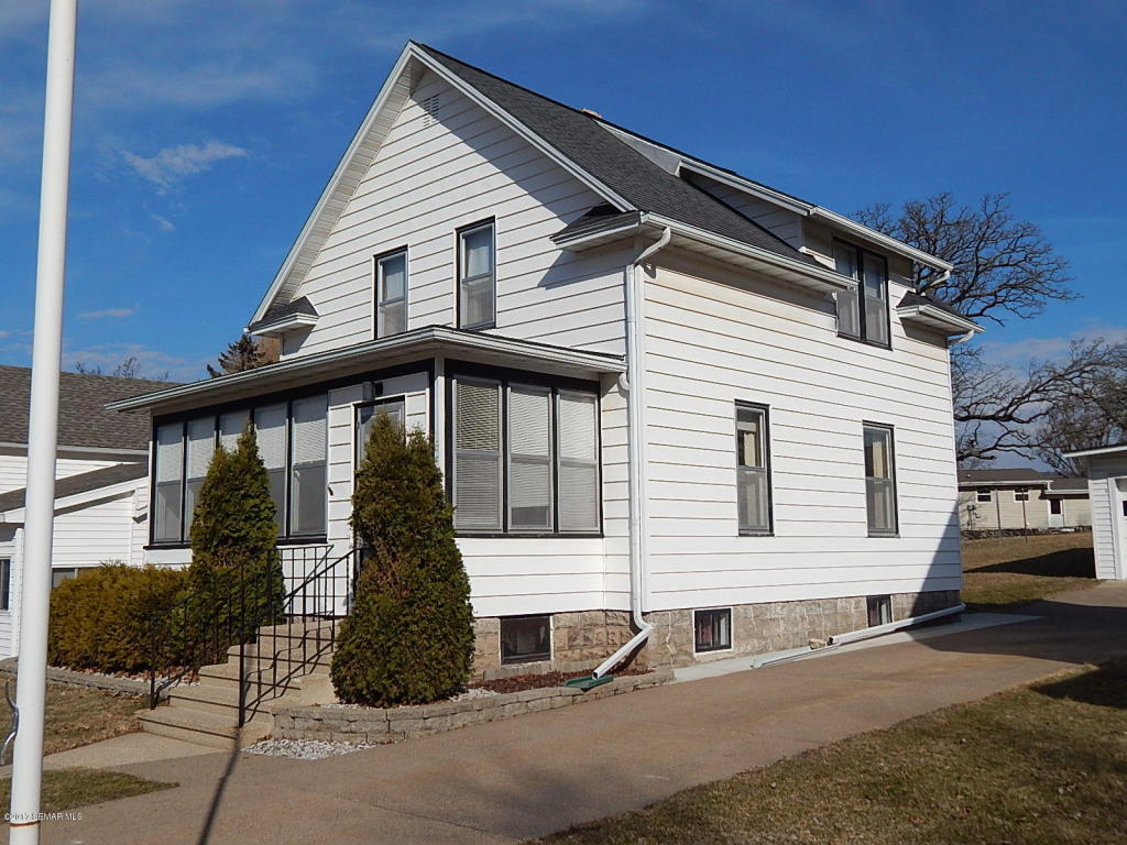 609 E Grove Street, Rushford, MN 55971
