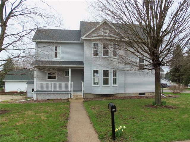 512 Richland AveSaint Charles, MN, 55972Winona County