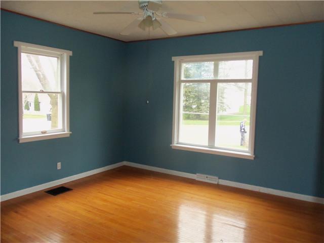 512 Richland AveSaint Charles, MN, 55972Winona County