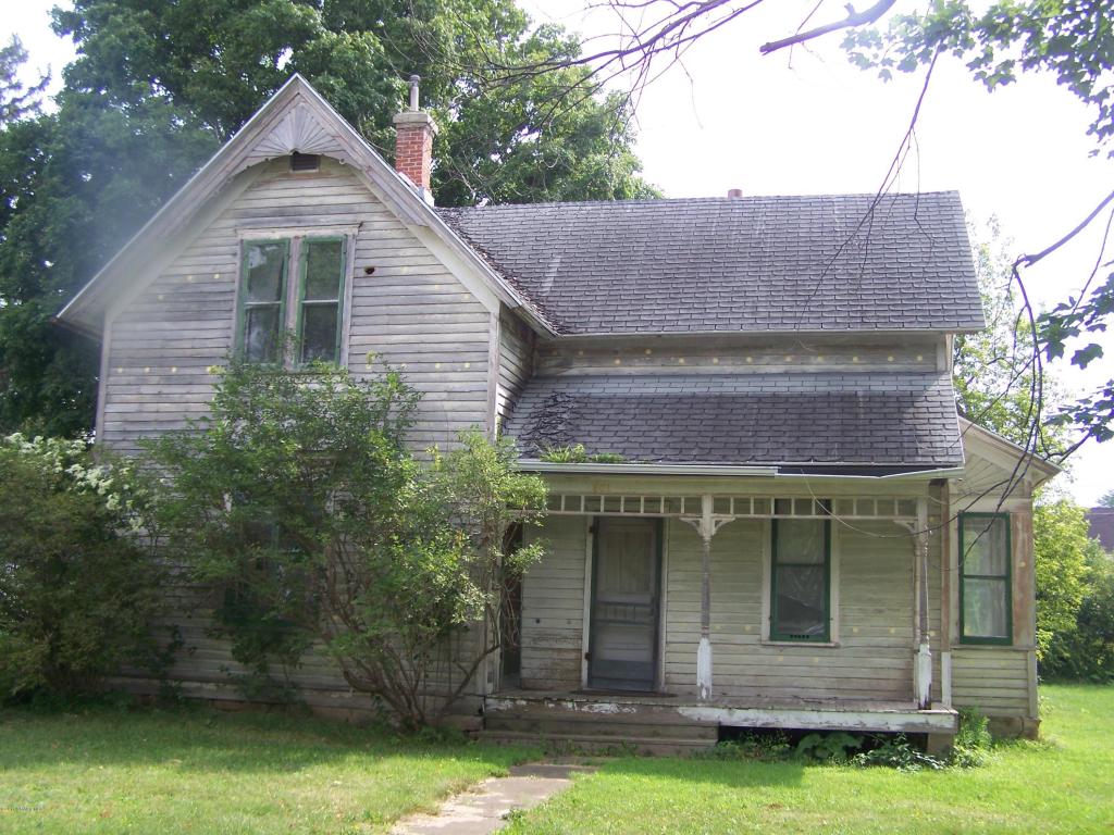 801 Washington Avenue, Spring Valley, MN 55975
