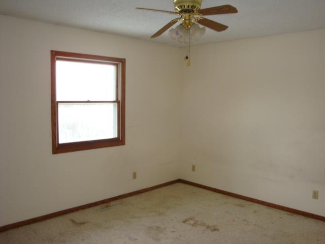 614 8th Ave NEStewartville, MN, 55976Olmsted County