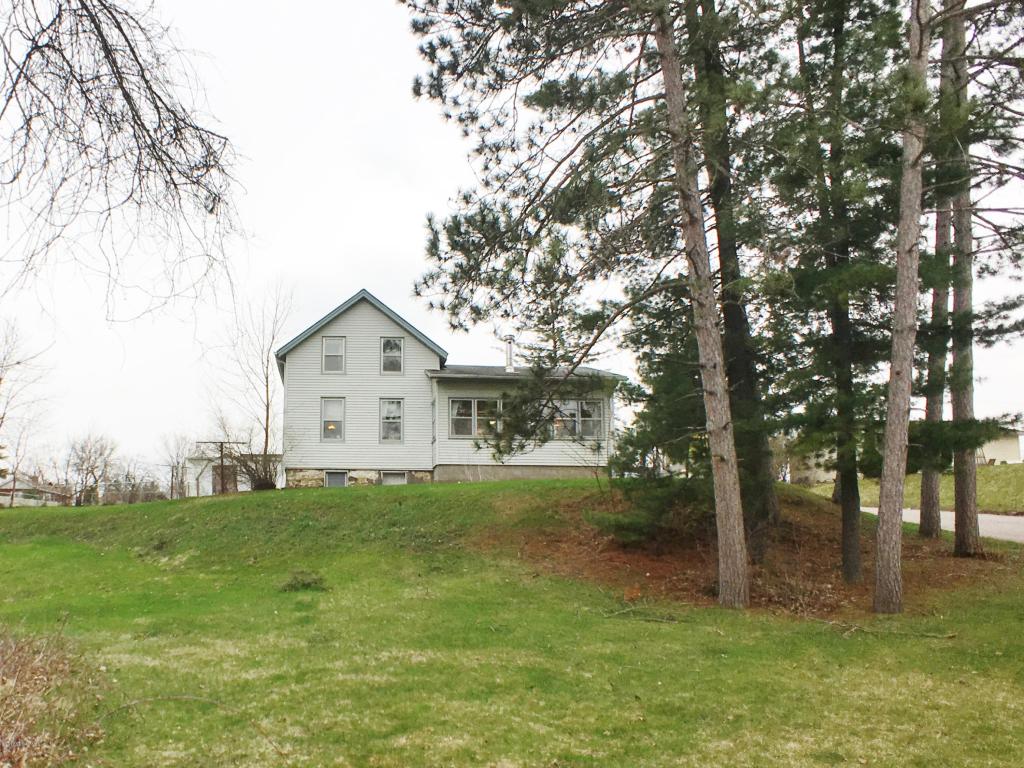 609 Washington Avenue, Wabasha, MN 55981