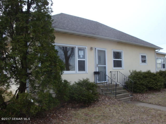 1202 W 4th Street, Winona, MN 55987