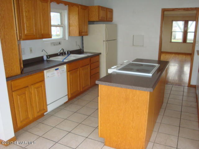 1202 W 4th Street, Winona, MN 55987