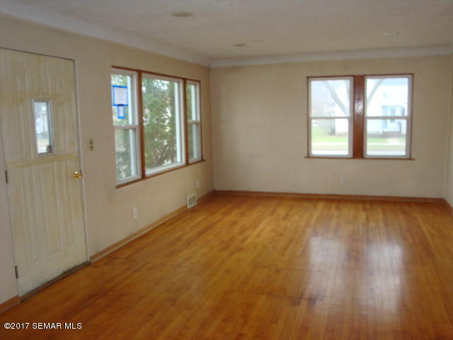 1202 W 4th Street, Winona, MN 55987