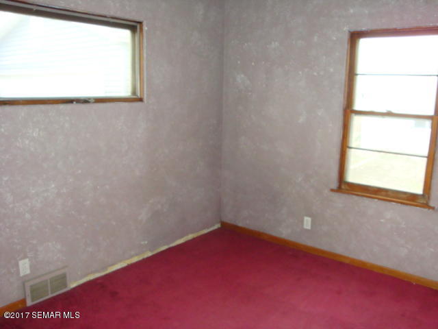 1202 W 4th Street, Winona, MN 55987