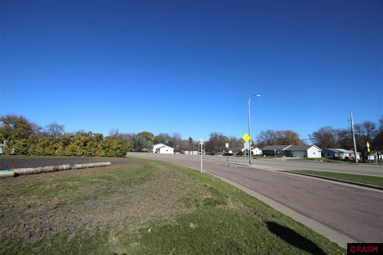 160 Catalina, Mankato, MN 56001
