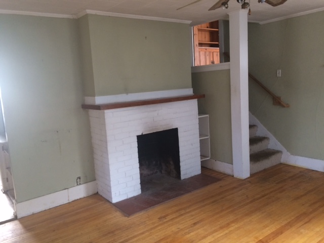 809 Baker Ave, Mankato, MN 56001