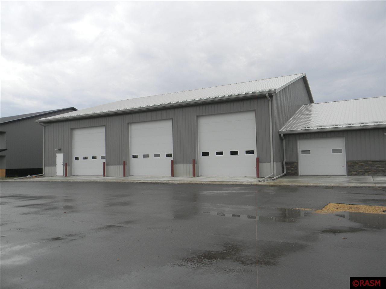 1044 S Victory, Mankato, MN 56001
