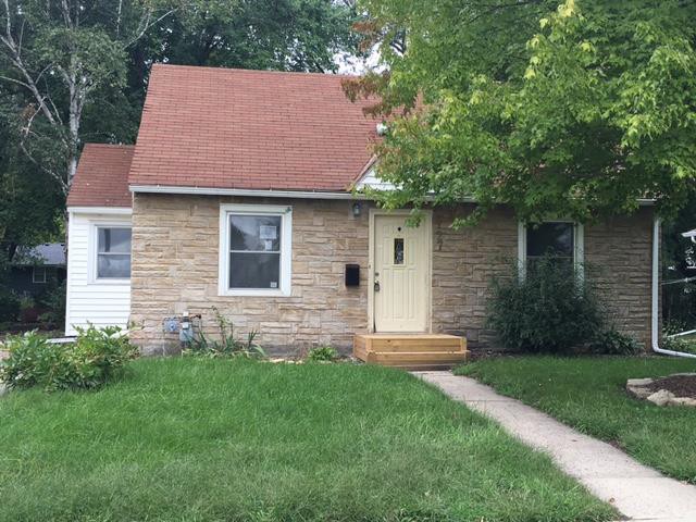 727 Center StNorth Mankato, MN, 56003Nicollet County