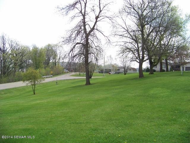2232 Eunice Drive, Albert Lea, MN 56007