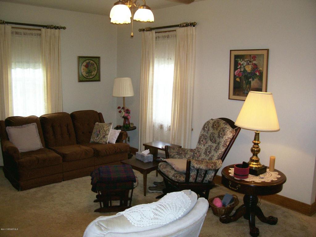 409 St Peter Avenue, Albert Lea, MN 56007