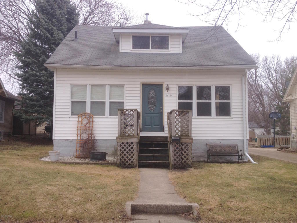 616 Minnesota Avenue, Albert Lea, MN 56007